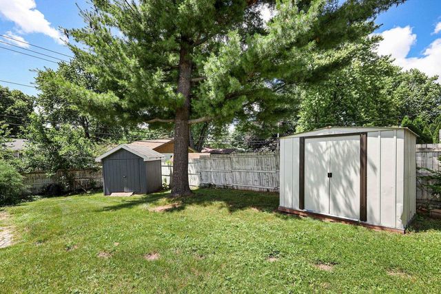 1417 Wyoming Way, Madison, WI 53704