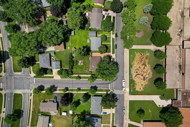 1417 Wyoming Way, Madison, WI 53704
