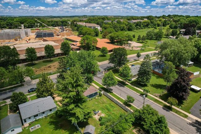 1417 Wyoming Way, Madison, WI 53704