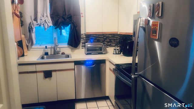 827 Oronoke Road 6-6, Waterbury, CT 06708