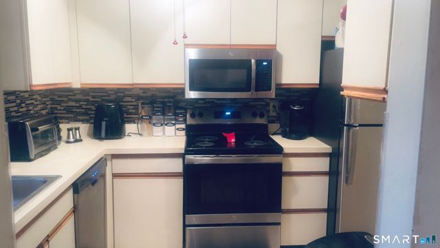 827 Oronoke Road 6-6, Waterbury, CT 06708