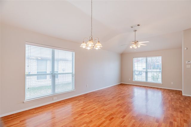 801 Deedee Creek Drive, Euless, TX 76040