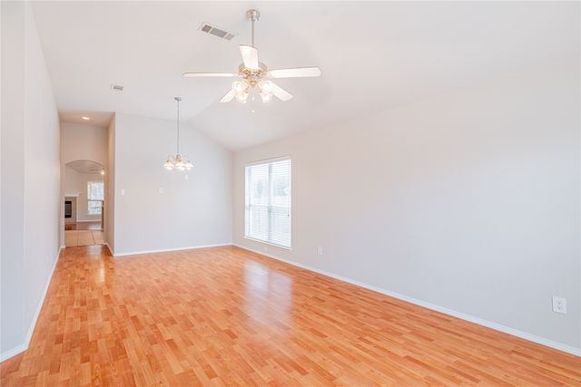 801 Deedee Creek Drive, Euless, TX 76040