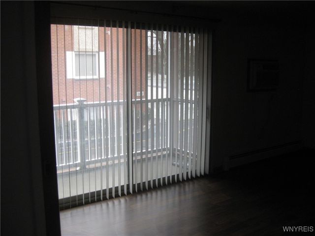 1150 Indian Church Road 3, West Seneca, NY 14224