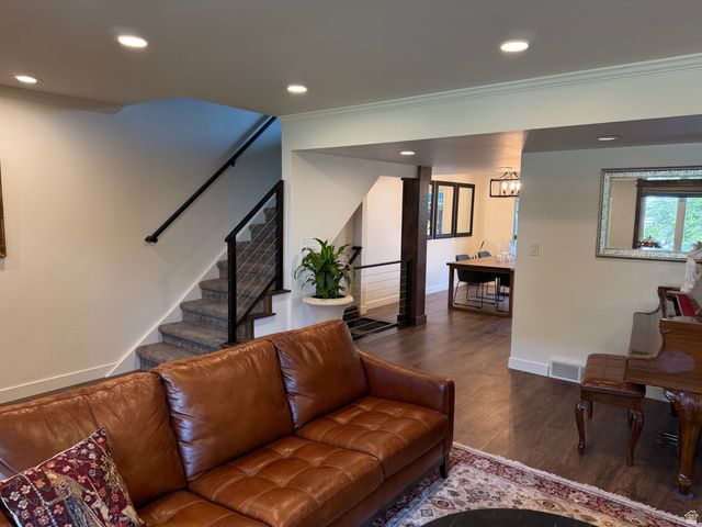 4867 S 1690 E, Holladay, UT 84117