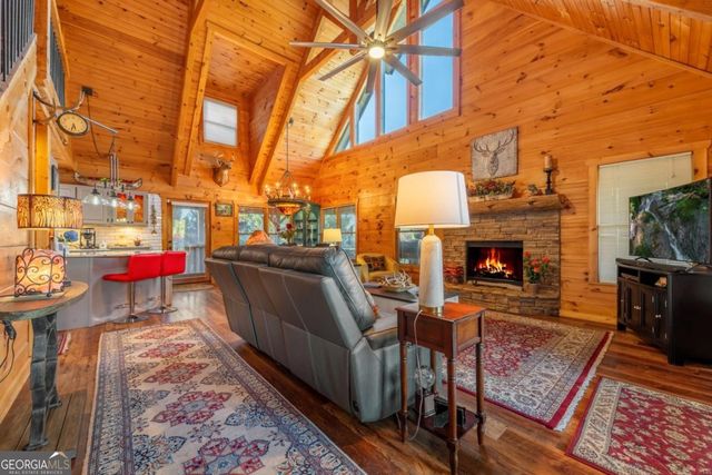 709 Laurel Creek Trail, Blue Ridge, GA 30513