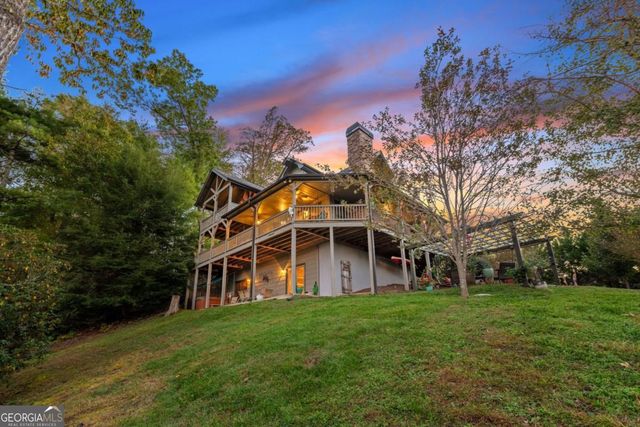 709 Laurel Creek Trail, Blue Ridge, GA 30513