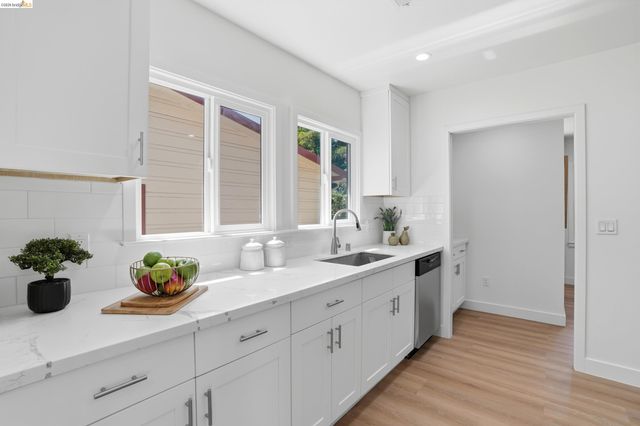 5125 Solano Ave, Richmond, CA 94805
