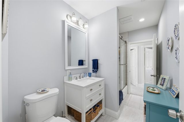 881 Robin Lane, Sebastian, FL 32958