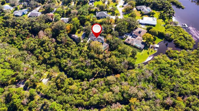 881 Robin Lane, Sebastian, FL 32958