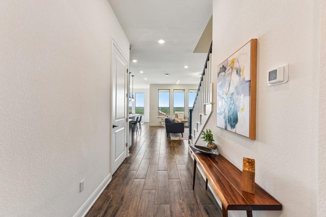 19113 Freeman CIR, Austin, TX 78738