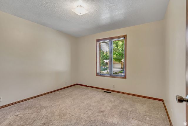 5126 AZTEC DR, Ogden, UT 84403