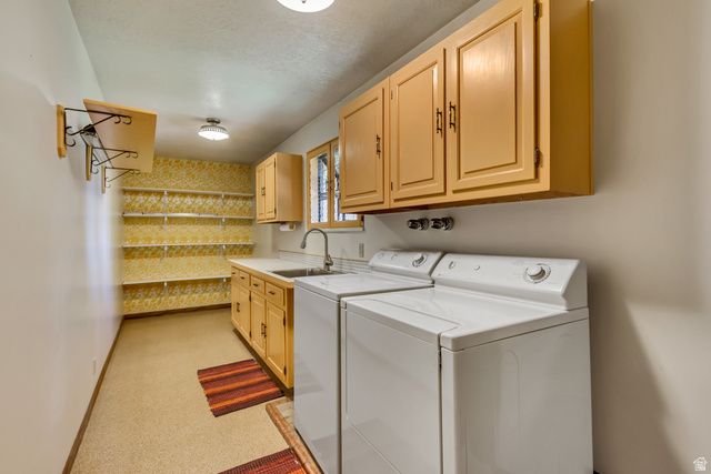 5126 AZTEC DR, Ogden, UT 84403