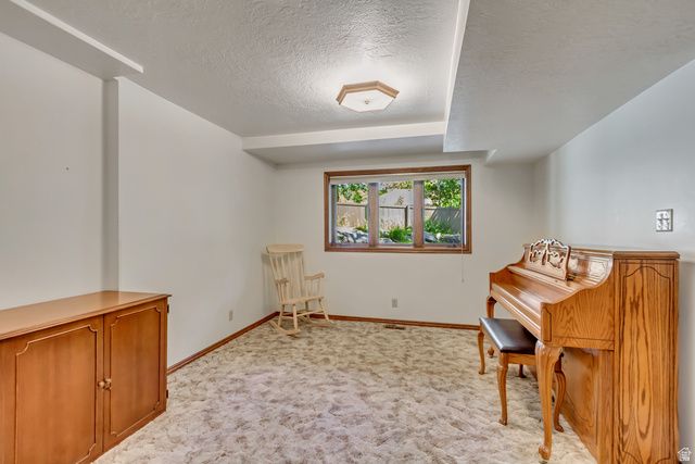 5126 AZTEC DR, Ogden, UT 84403
