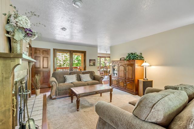 5126 AZTEC DR, Ogden, UT 84403