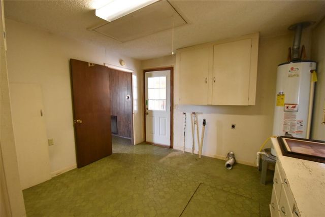 820 N University Street, Seminole, OK 74868