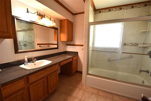 820 N University Street, Seminole, OK 74868