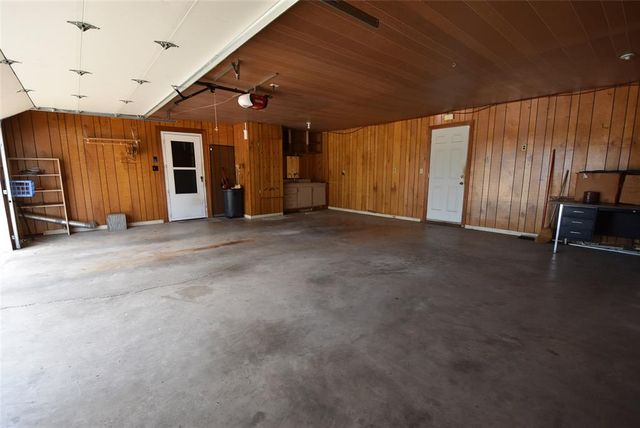 820 N University Street, Seminole, OK 74868