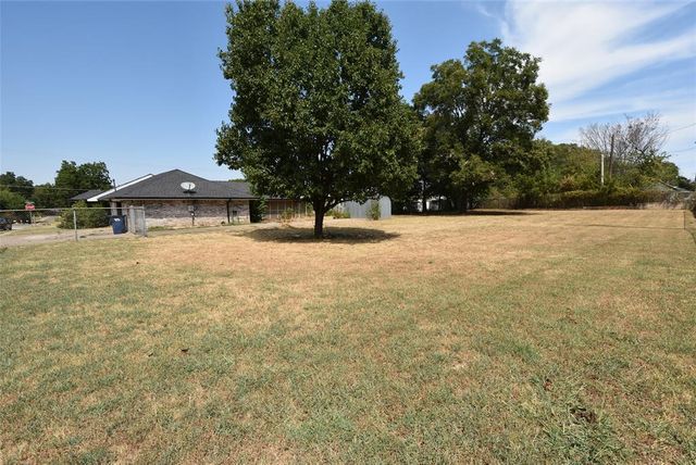 820 N University Street, Seminole, OK 74868