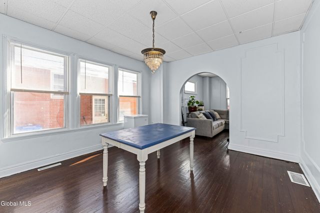 151 Woodlawn Avenue, Albany, NY 12208