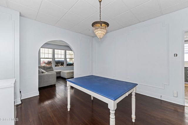 151 Woodlawn Avenue, Albany, NY 12208