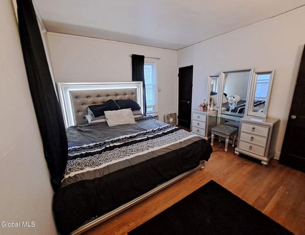 151 Woodlawn Avenue, Albany, NY 12208