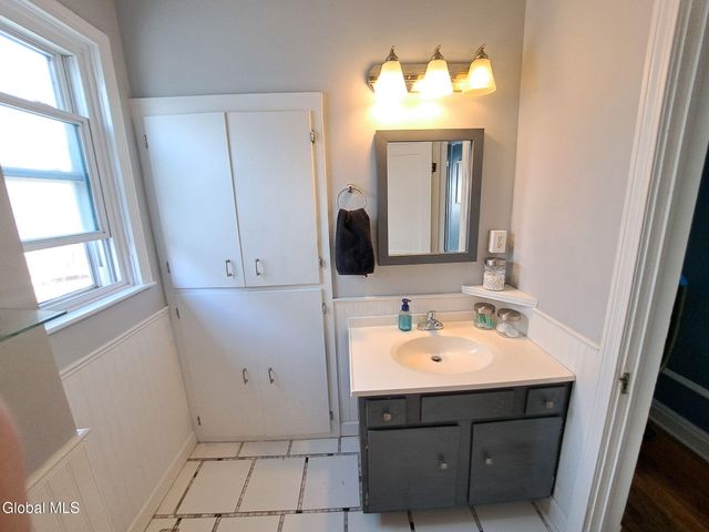 151 Woodlawn Avenue, Albany, NY 12208