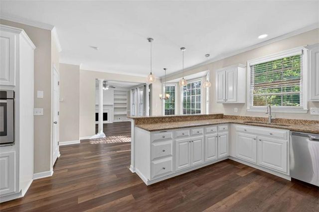 2542 ASHRIDGE Court, Lawrenceville, GA 30043