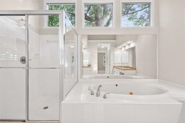 2542 ASHRIDGE Court, Lawrenceville, GA 30043