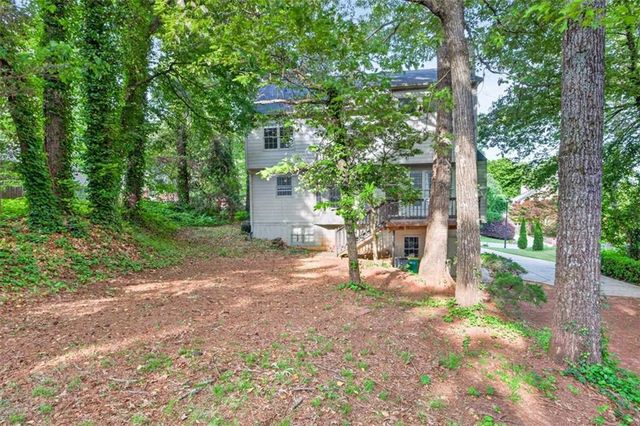 2542 ASHRIDGE Court, Lawrenceville, GA 30043