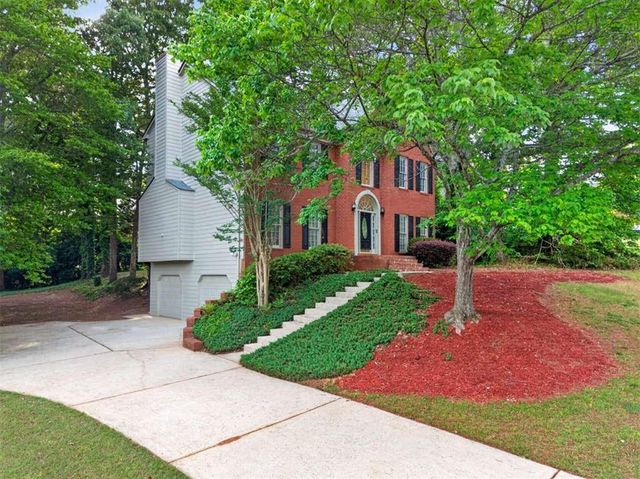 2542 ASHRIDGE Court, Lawrenceville, GA 30043