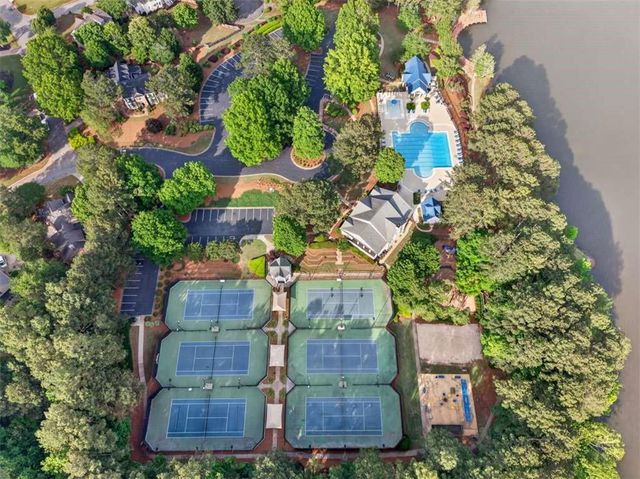 2542 ASHRIDGE Court, Lawrenceville, GA 30043