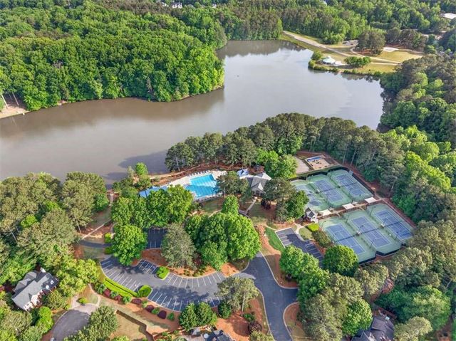 2542 ASHRIDGE Court, Lawrenceville, GA 30043