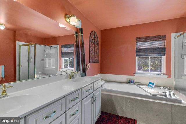 201 COVENTRY RD, Chalfont, PA 18914