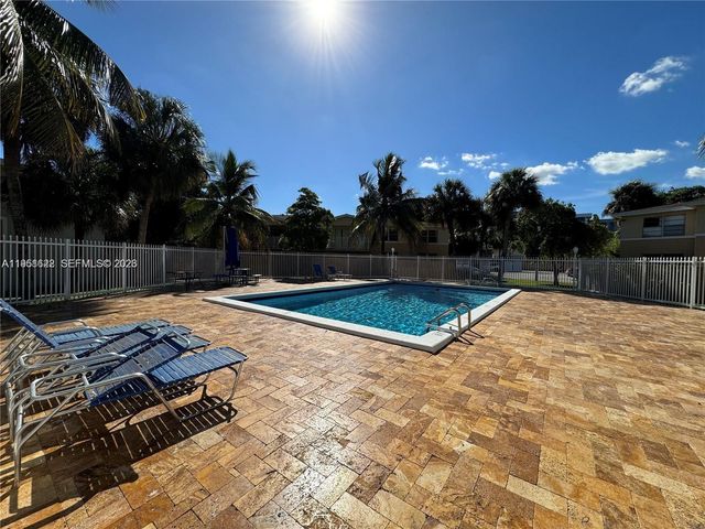 4350 NW 79th Ave 2A, Doral, FL 33166