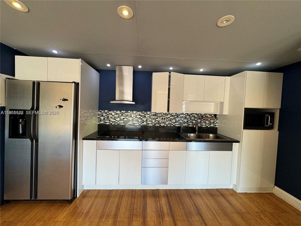 4350 NW 79th Ave 2A, Doral, FL 33166