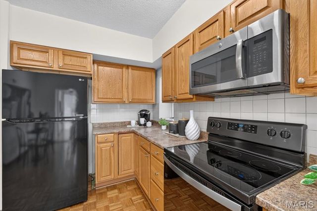 4139 Tholozan Avenue, St Louis, MO 63116