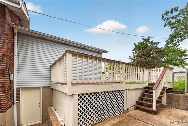 4139 Tholozan Avenue, St Louis, MO 63116