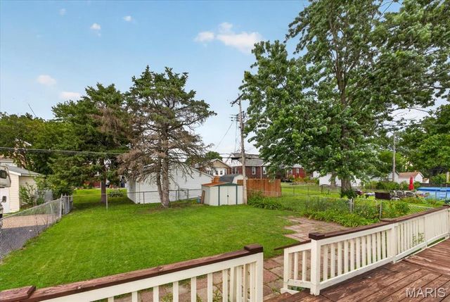 4139 Tholozan Avenue, St Louis, MO 63116