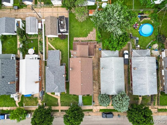 4139 Tholozan Avenue, St Louis, MO 63116