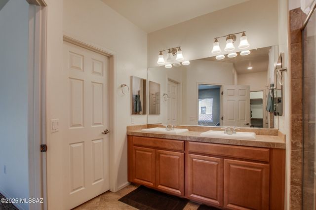 12106 N Walz Drive, Marana, AZ 85653