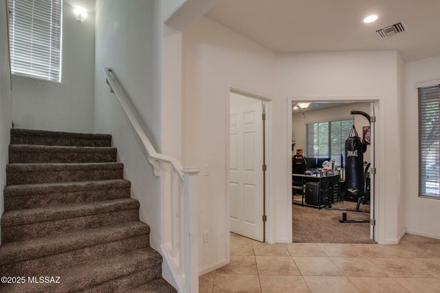 12106 N Walz Drive, Marana, AZ 85653