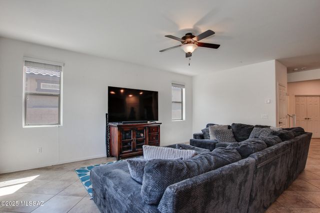 12106 N Walz Drive, Marana, AZ 85653