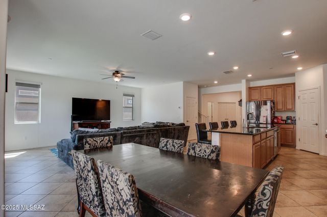 12106 N Walz Drive, Marana, AZ 85653