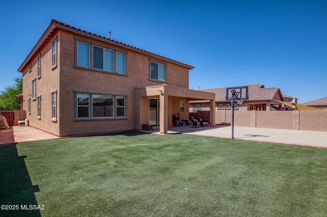 12106 N Walz Drive, Marana, AZ 85653