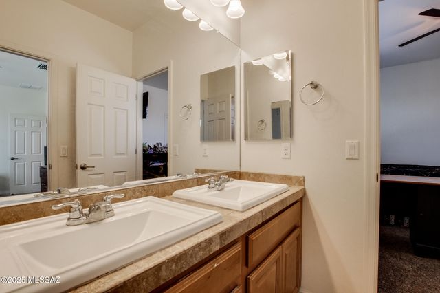 12106 N Walz Drive, Marana, AZ 85653