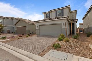 10183 Glowing Amber Street, Las Vegas, NV 89141