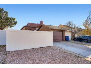 19054 E 16th Ave, Aurora, CO 80011