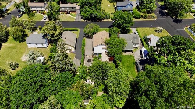 105 4th Avenue, East Northport, NY 11731