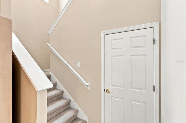 1360 LONG OAK WAY, Sanford, FL 32771